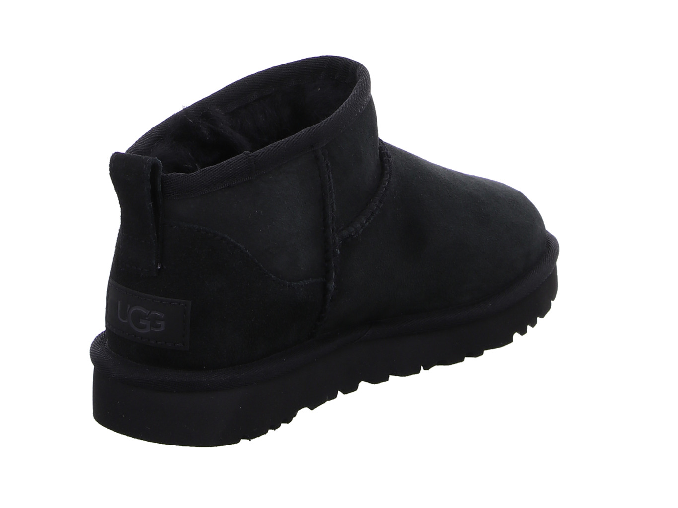 ugg_classic_ultra_mini_1116109_blk_2106