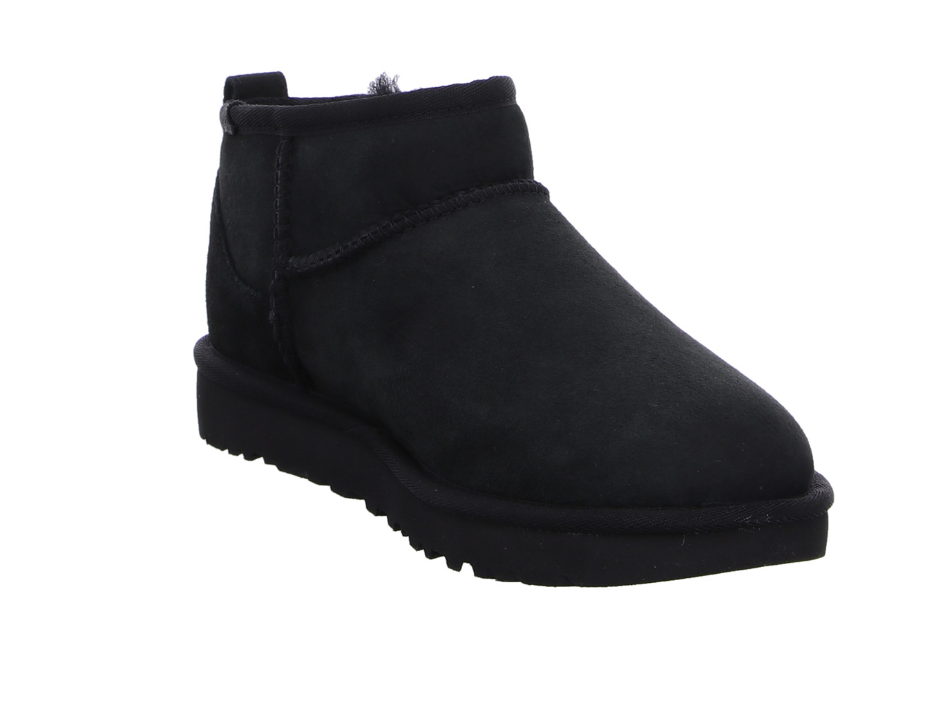 ugg_classic_ultra_mini_1116109_blk_6975